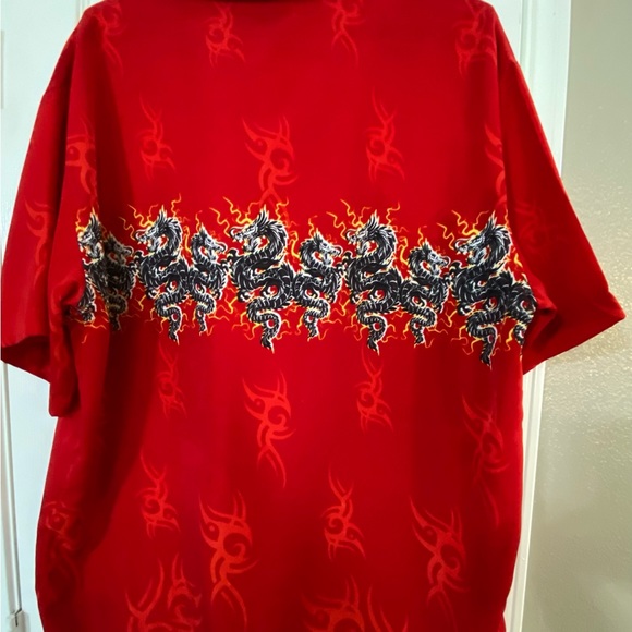 Men’s XL Button-down casual shirt - Picture 2 of 2